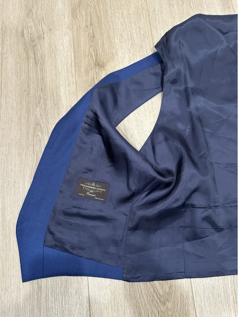 Suitsupply this used